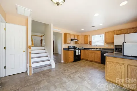 8038 Long House Lane Fort Mill SC 29707