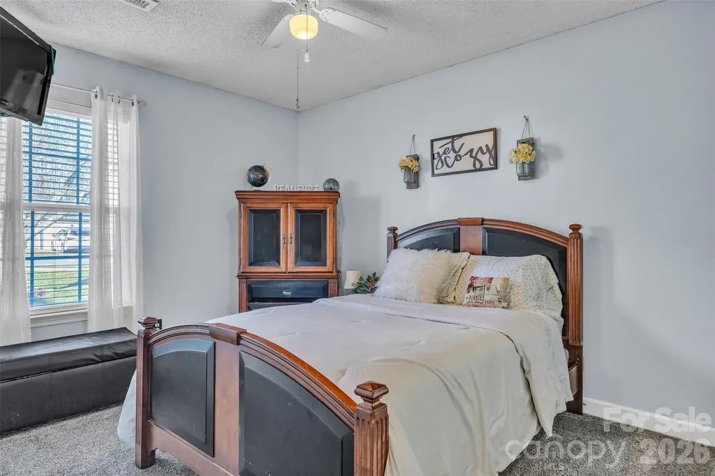 1959 8th Street SE Hickory NC 28602