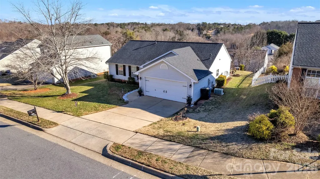1959 8th Street SE Hickory NC 28602