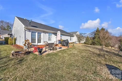 1959 8th Street SE Hickory NC 28602