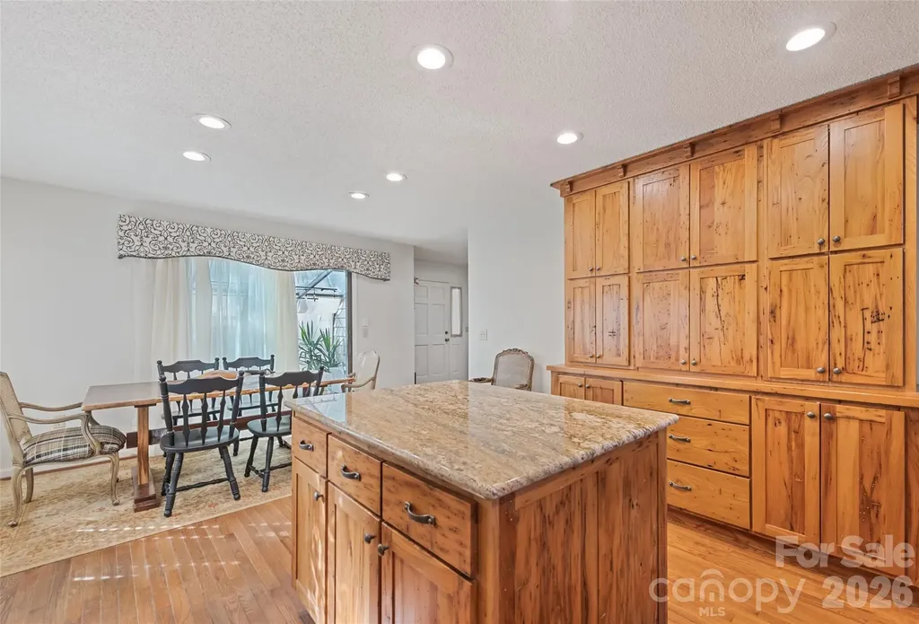 831 Forest Run Road Whittier NC 28789