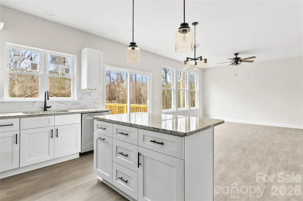 3692 Shannon Loop Denver NC 28037