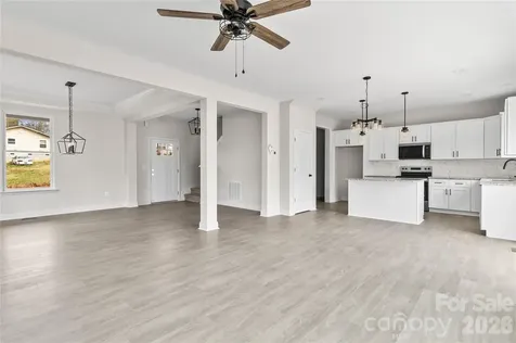 3692 Shannon Loop Denver NC 28037