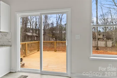 3692 Shannon Loop Denver NC 28037