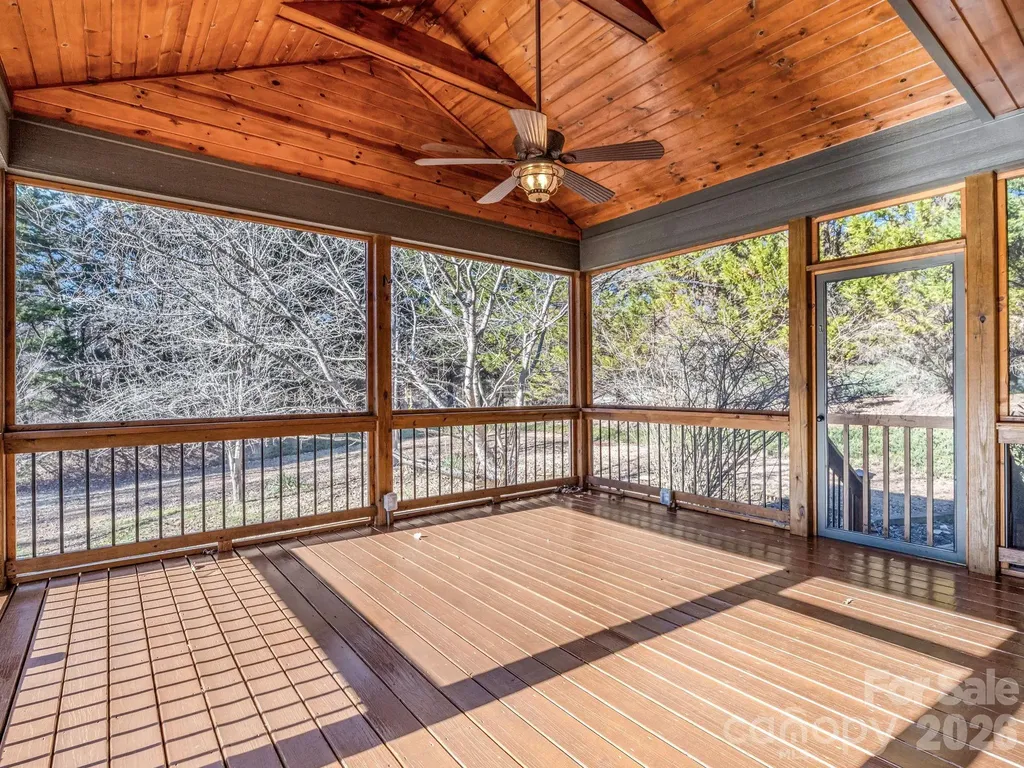 60 Bridge Lane Tryon NC 28782