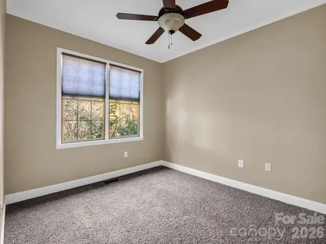 60 Bridge Lane Tryon NC 28782