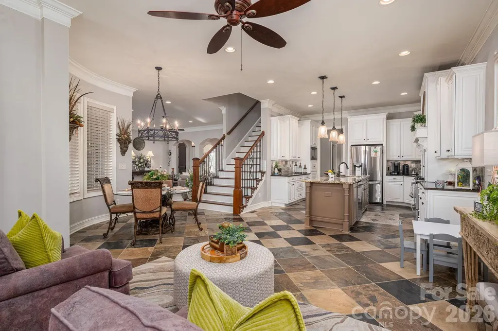 8000 Water View Drive Belmont NC 28012