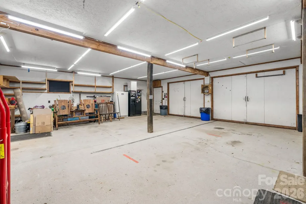 4586 Charlotte Street Conover NC 28613