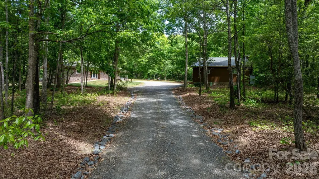 4586 Charlotte Street Conover NC 28613