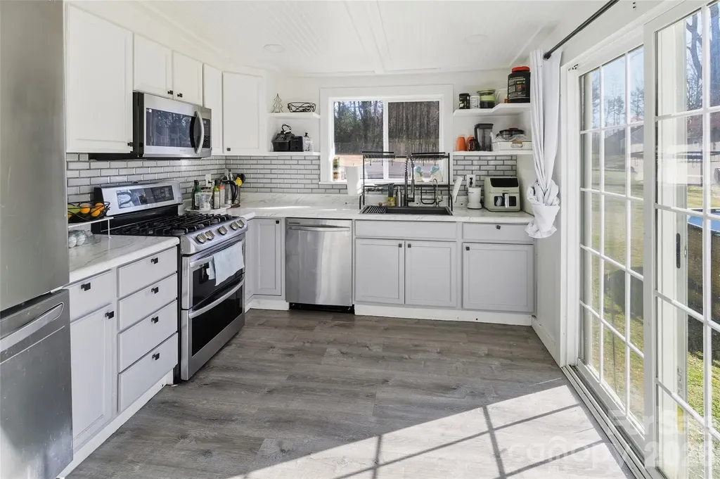 2410 Juniper Drive Charlotte NC 28269