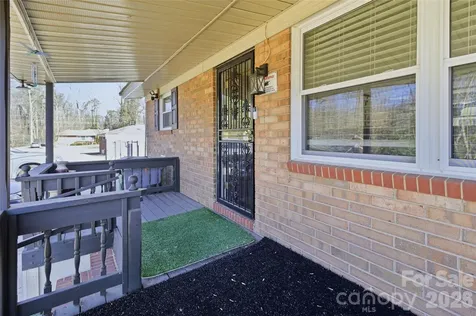 2410 Juniper Drive Charlotte NC 28269