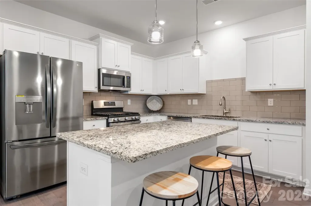 215 Harpers Run Lane Matthews NC 28104