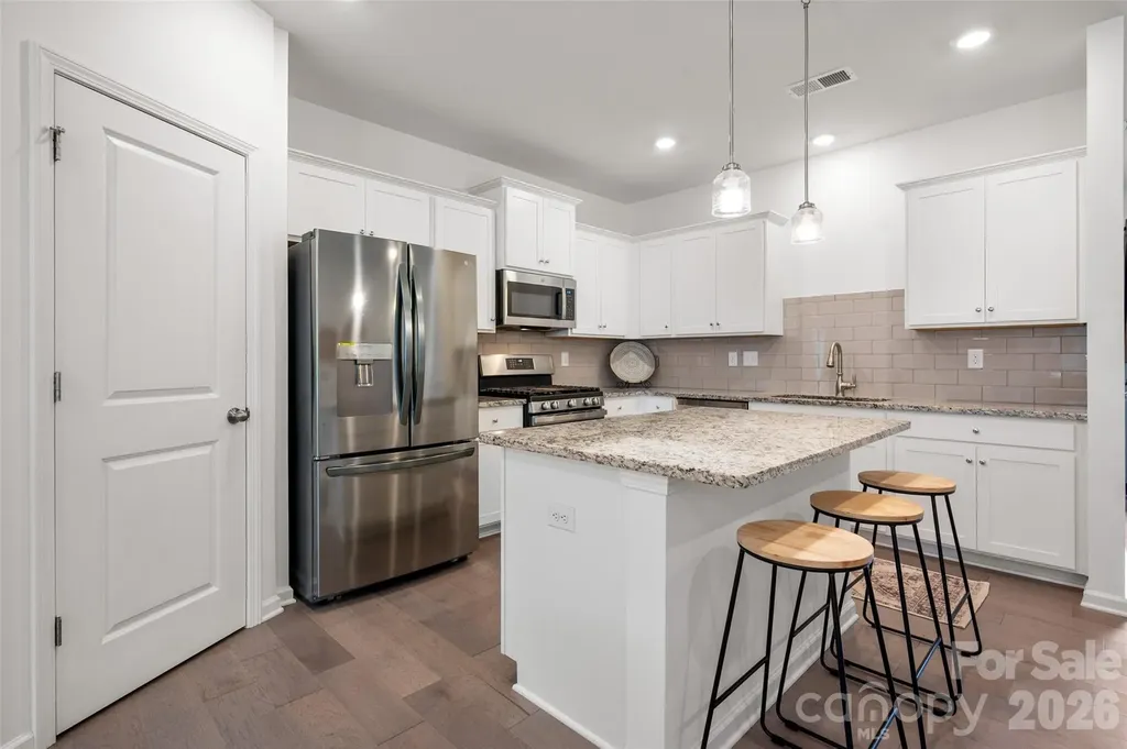 215 Harpers Run Lane Matthews NC 28104