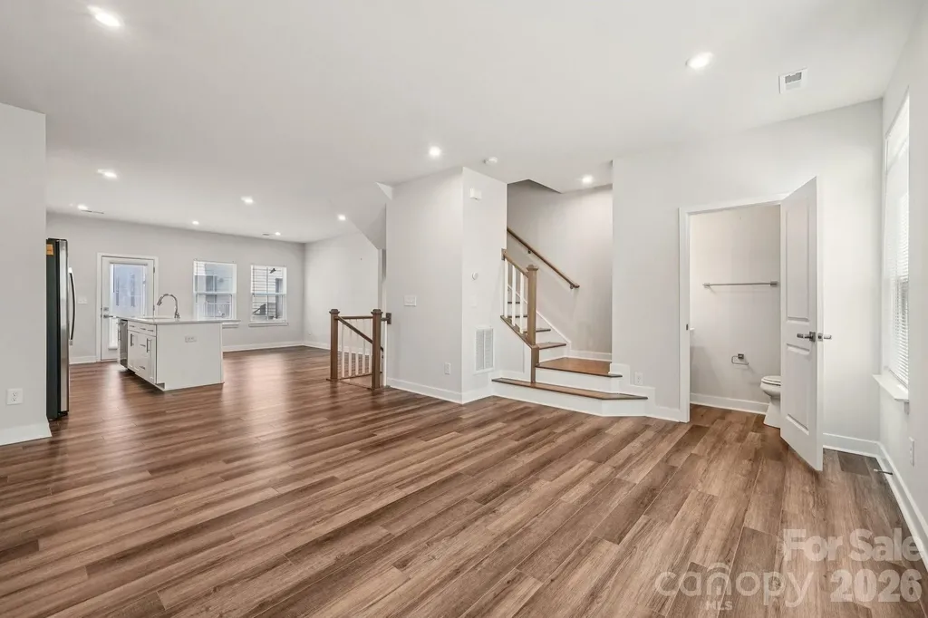547 Nantahala Drive Charlotte NC 28211