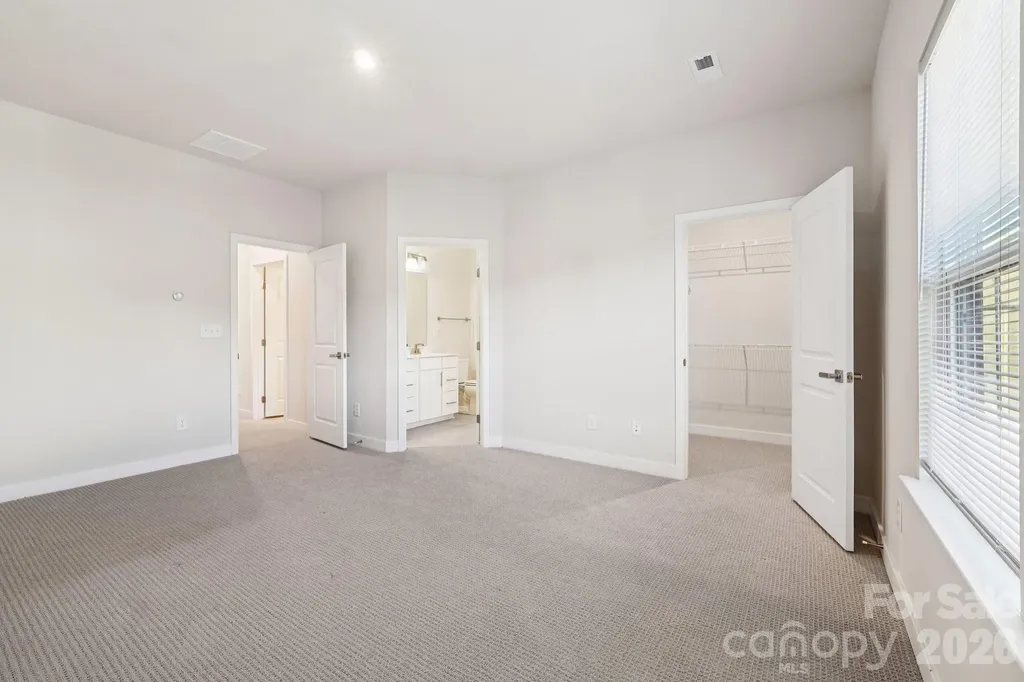 547 Nantahala Drive Charlotte NC 28211