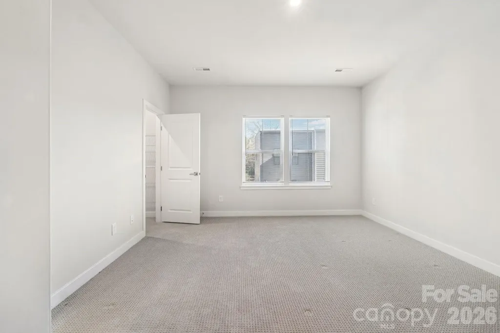 547 Nantahala Drive Charlotte NC 28211