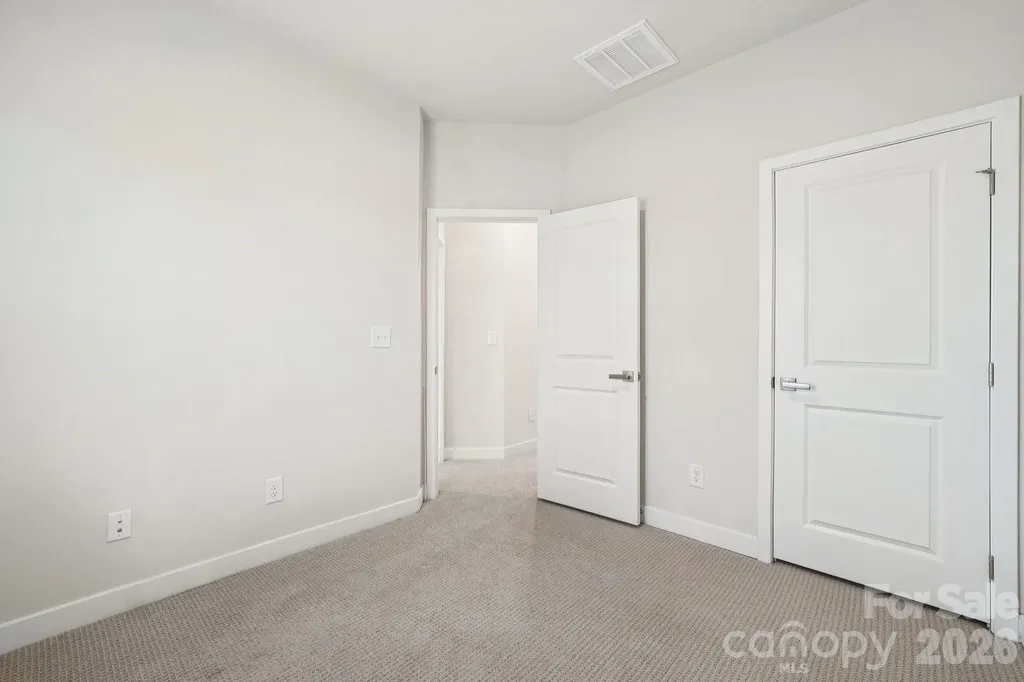 547 Nantahala Drive Charlotte NC 28211