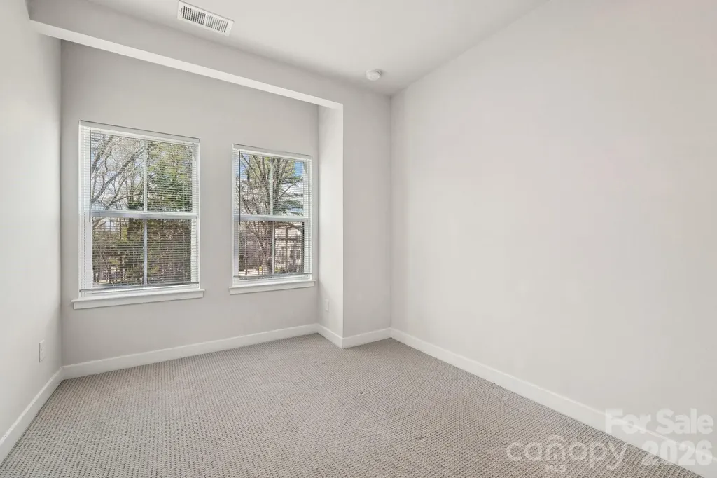 547 Nantahala Drive Charlotte NC 28211