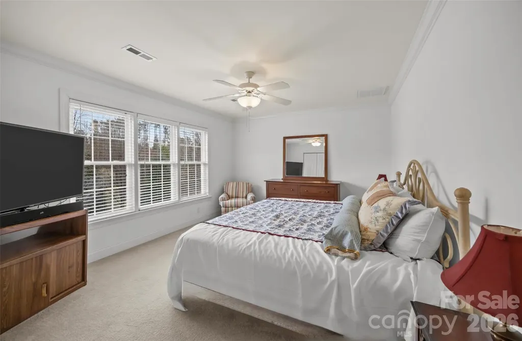 5231 Peninsula Drive Granite Falls NC 28630