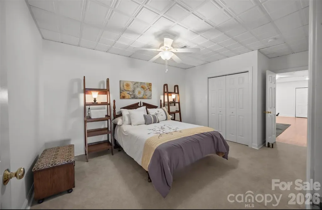5231 Peninsula Drive Granite Falls NC 28630
