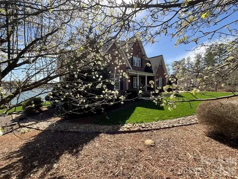 5231 Peninsula Drive Granite Falls NC 28630