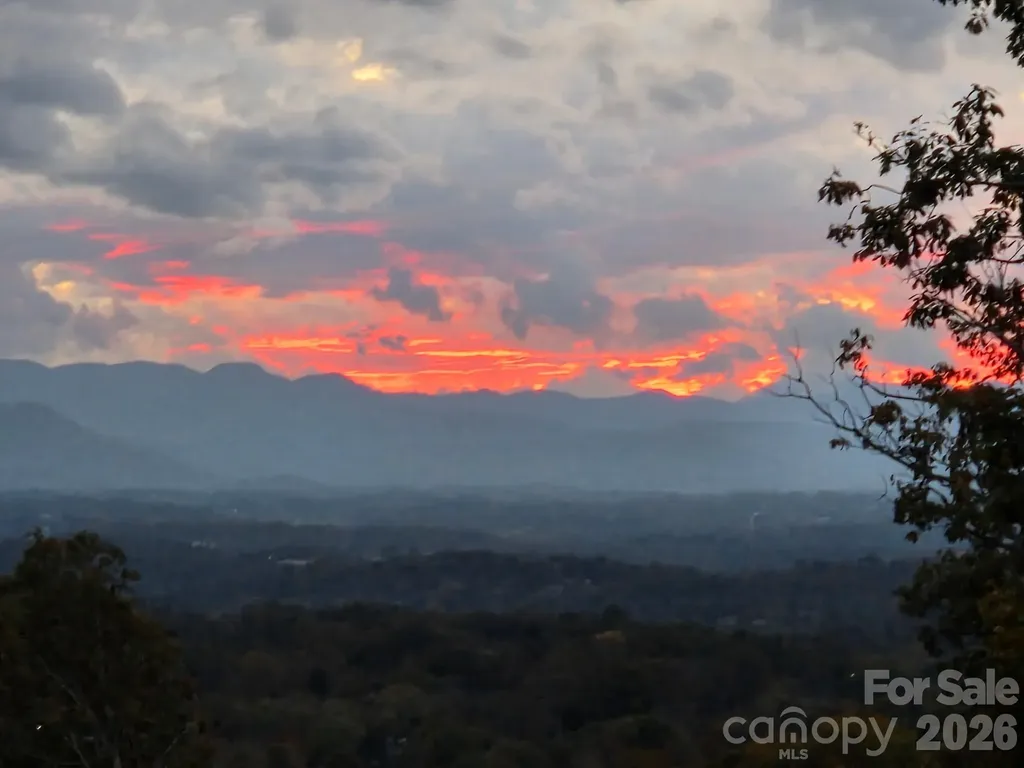 112 Hamburg Mountain Road Weaverville NC 28787