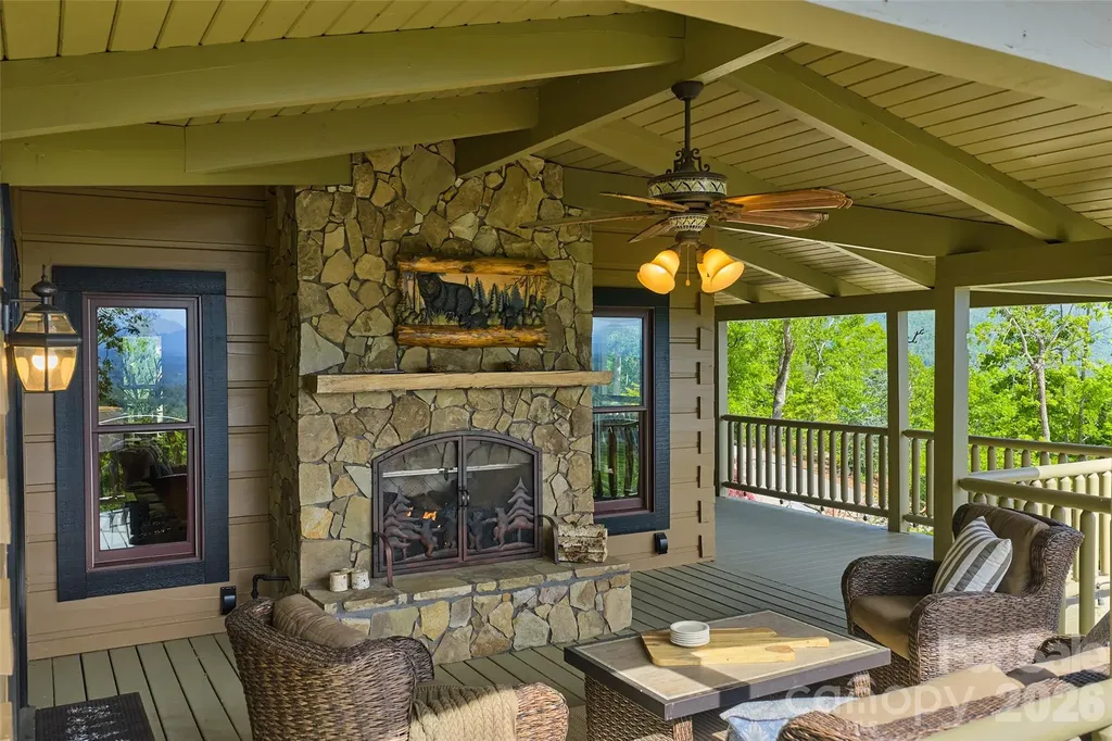 112 Hamburg Mountain Road Weaverville NC 28787