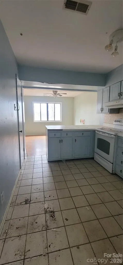 7882 Kinglet Road Connelly Springs NC 28612