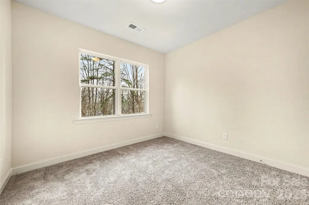 226 Oak Circle Newton NC 28658