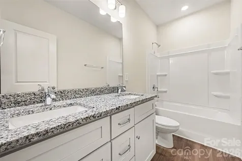 226 Oak Circle Newton NC 28658