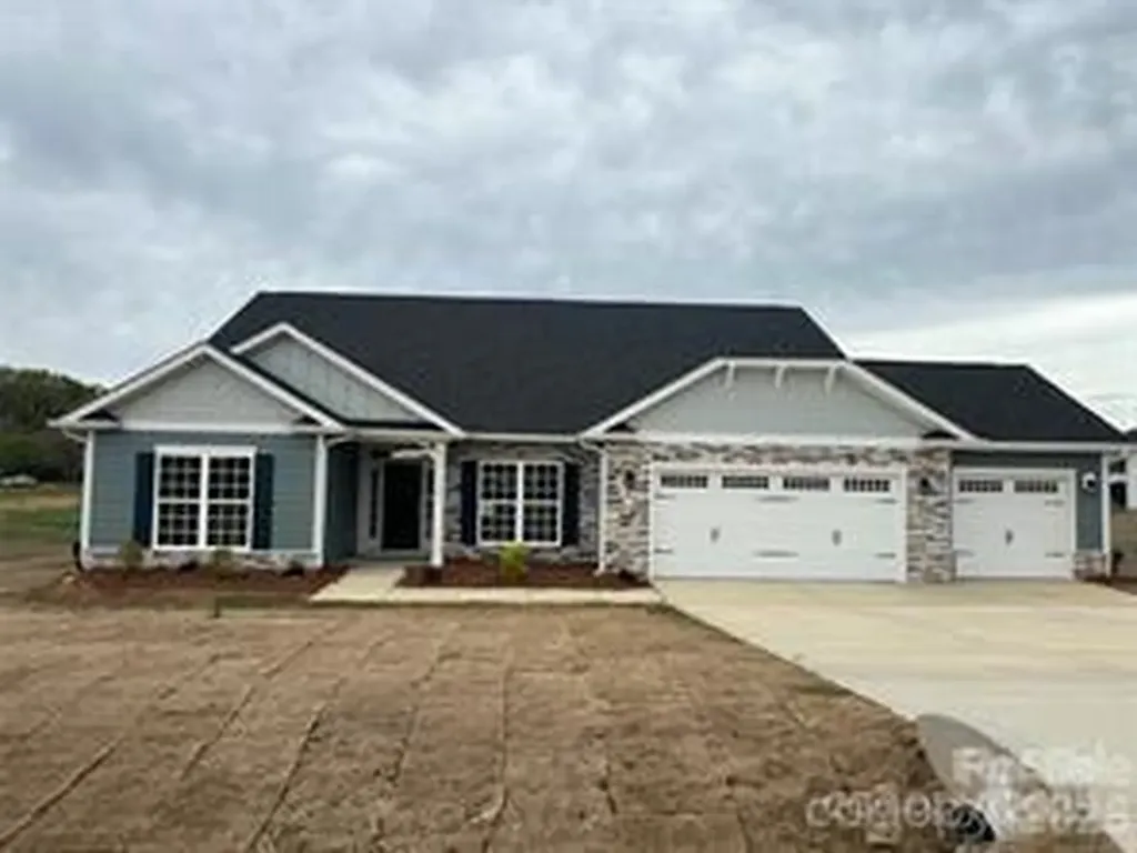 1300 Gardenia Drive Mt Ulla NC 28125