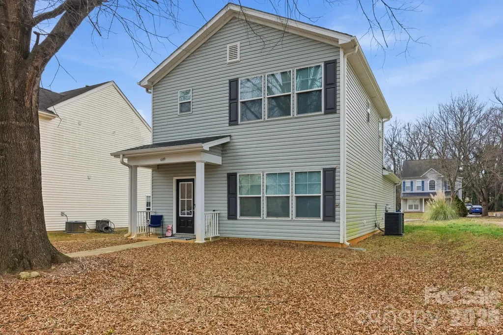 609 N Mulberry Street Statesville NC 28677