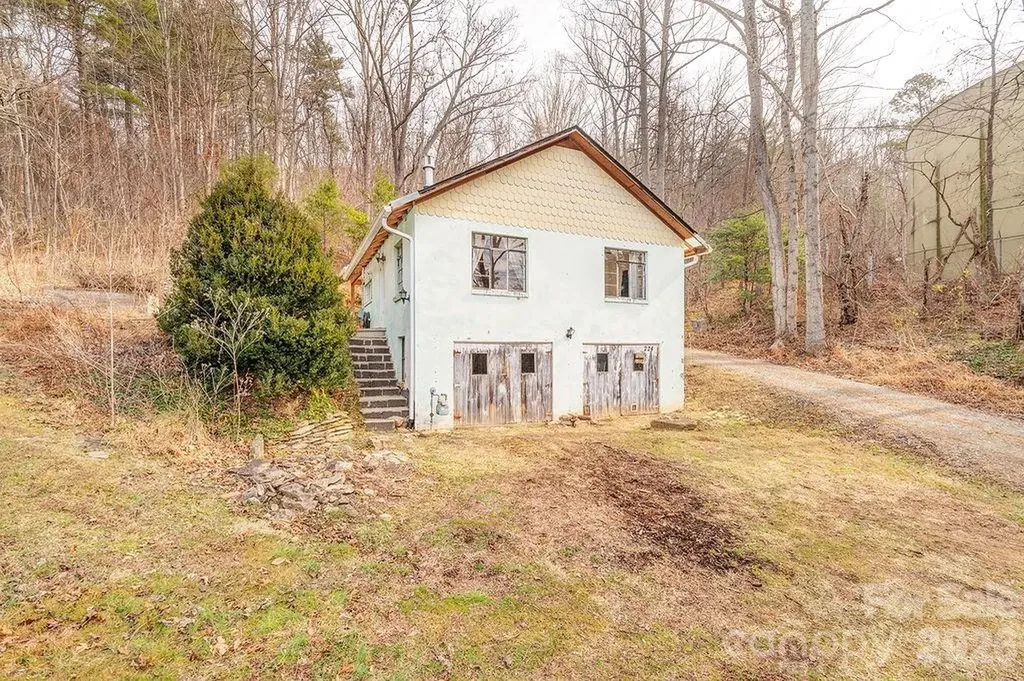 224 Old Home Road Asheville NC 28804