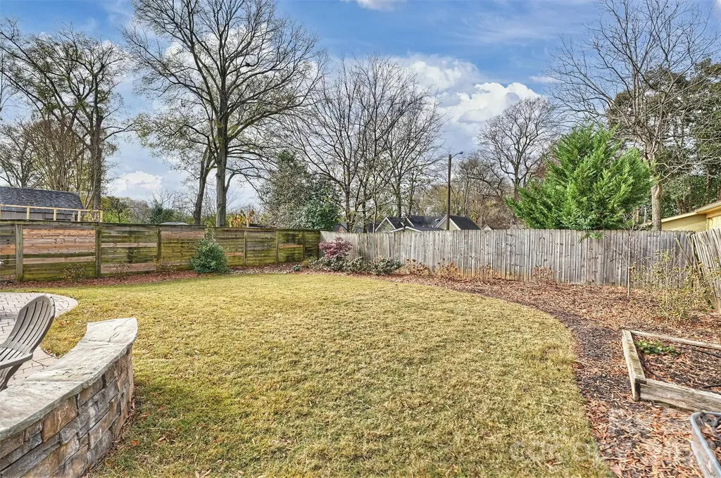 1833 Parson Street Charlotte NC 28205