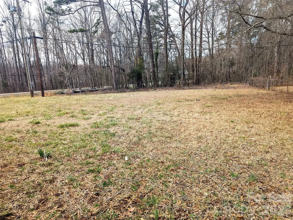 1090 Shalimar Drive Winston Salem NC 27107