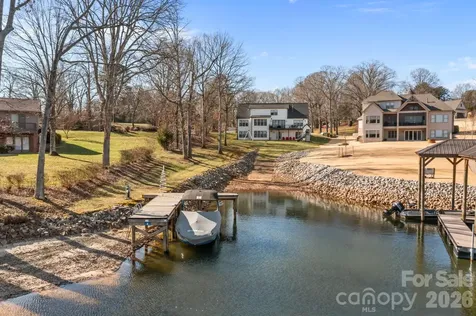 5020 Slanting Bridge Road Sherrills Ford NC 28673
