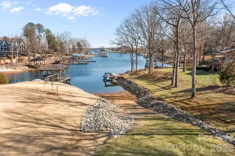 5020 Slanting Bridge Road Sherrills Ford NC 28673