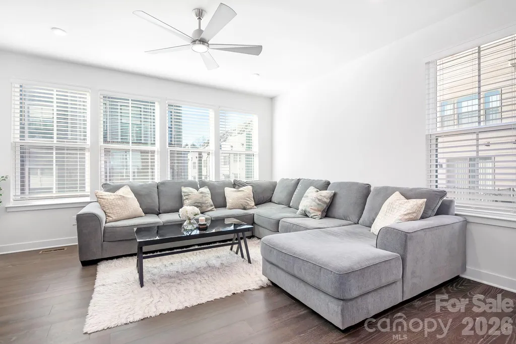 1226 Gleason Way Charlotte NC 28217