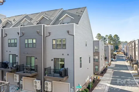 1226 Gleason Way Charlotte NC 28217