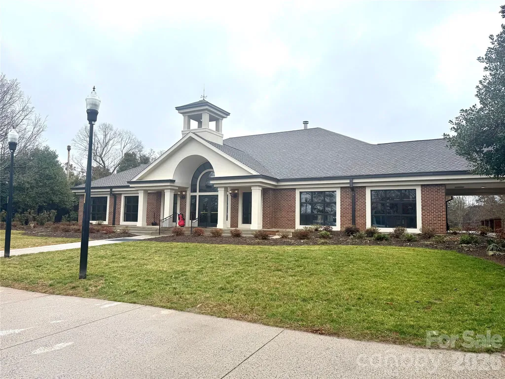 5126 Mark Drive NE Hickory NC 28601