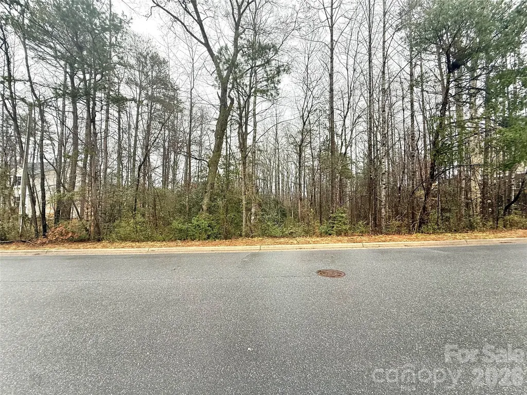 5126 Mark Drive NE Hickory NC 28601