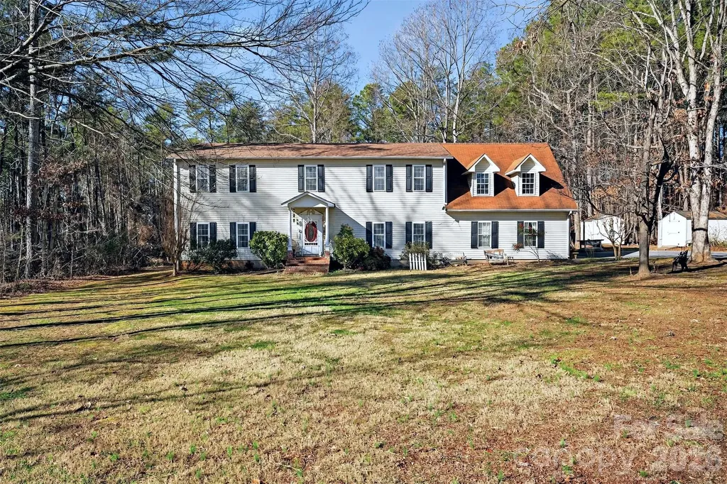 1146 Landrum Road Columbus NC 28722