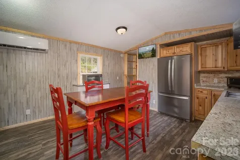 310 Sassafras Gap Lane Brevard NC 28712