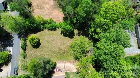 109 W College Street Black Mountain NC 28711