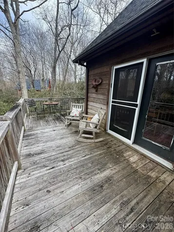 128 Hillcrest Road Newland NC 28657
