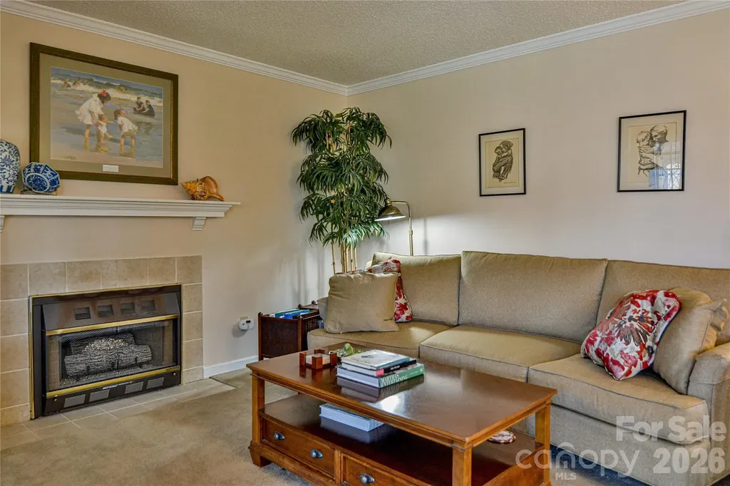 1301 Hyde Park Drive Asheville NC 28806