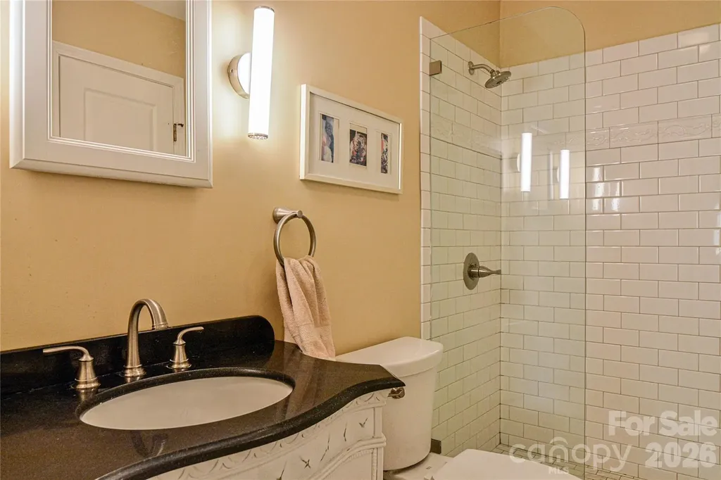 1301 Hyde Park Drive Asheville NC 28806