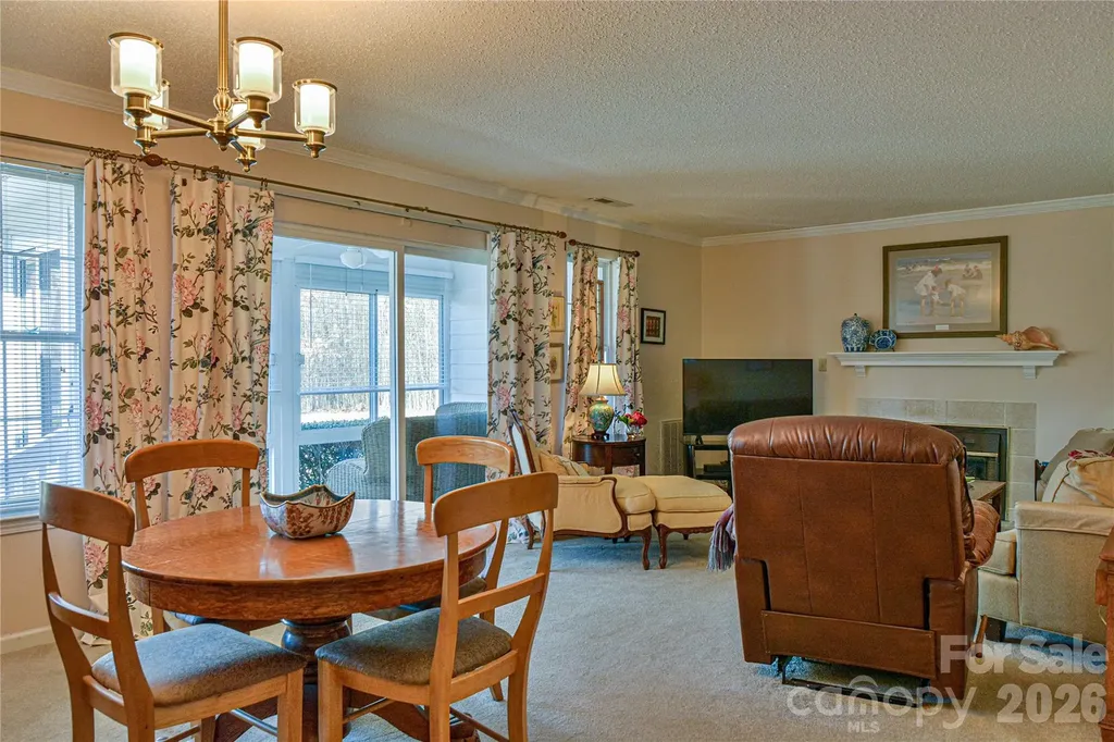 1301 Hyde Park Drive Asheville NC 28806