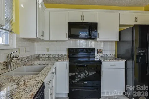 1301 Hyde Park Drive Asheville NC 28806