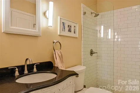 1301 Hyde Park Drive Asheville NC 28806